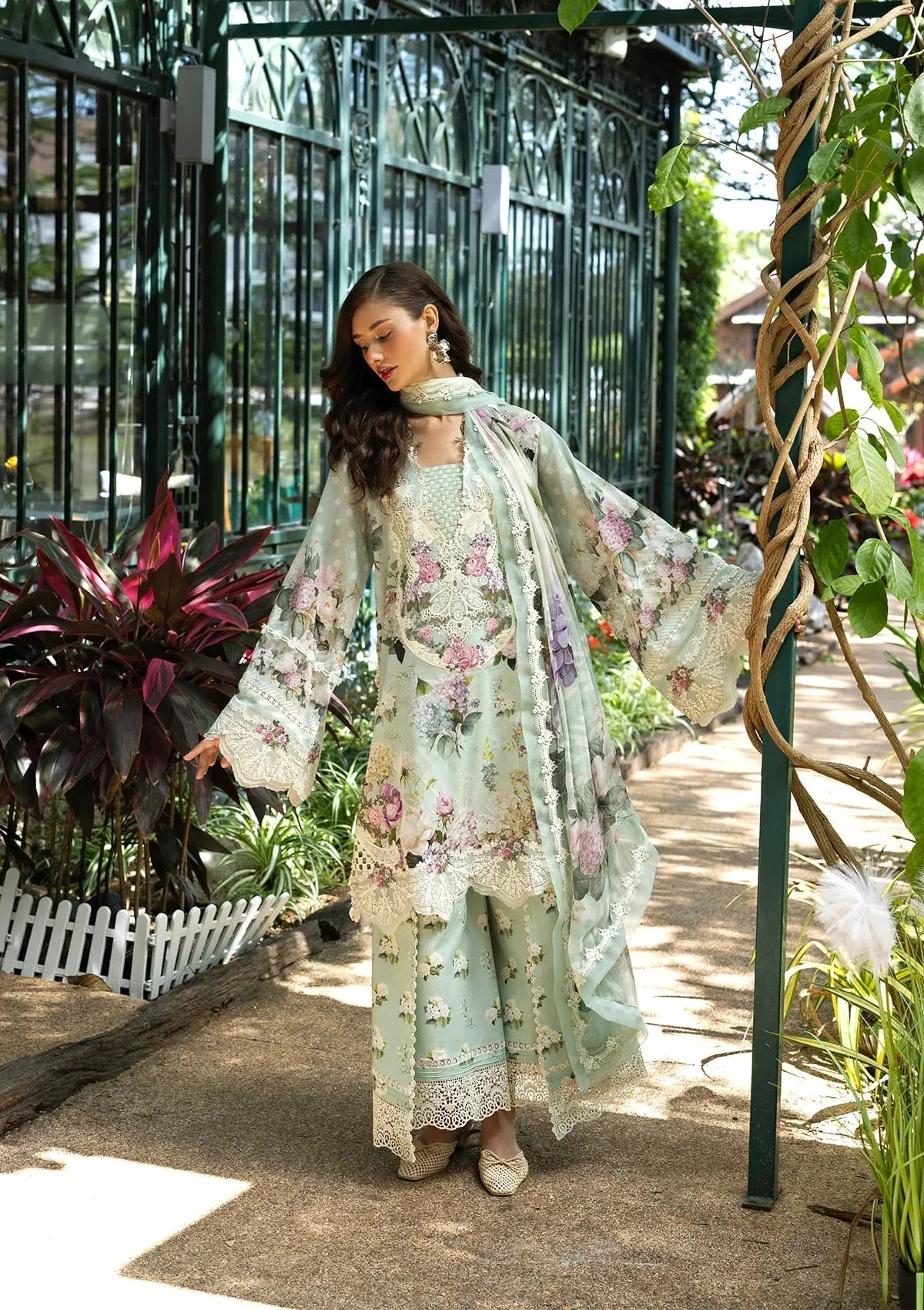 Luxury Lawn Stitched Suit 3 piece - 2025 - LE-03