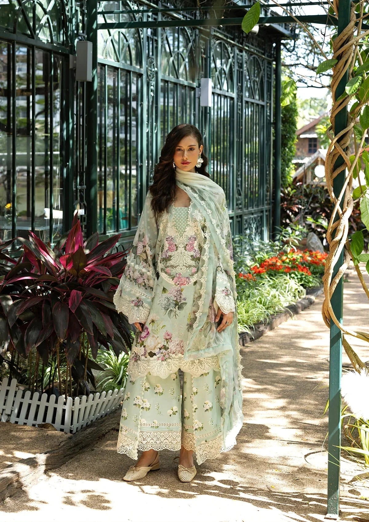 Luxury Lawn Stitched Suit 3 piece - 2025 - LE-03