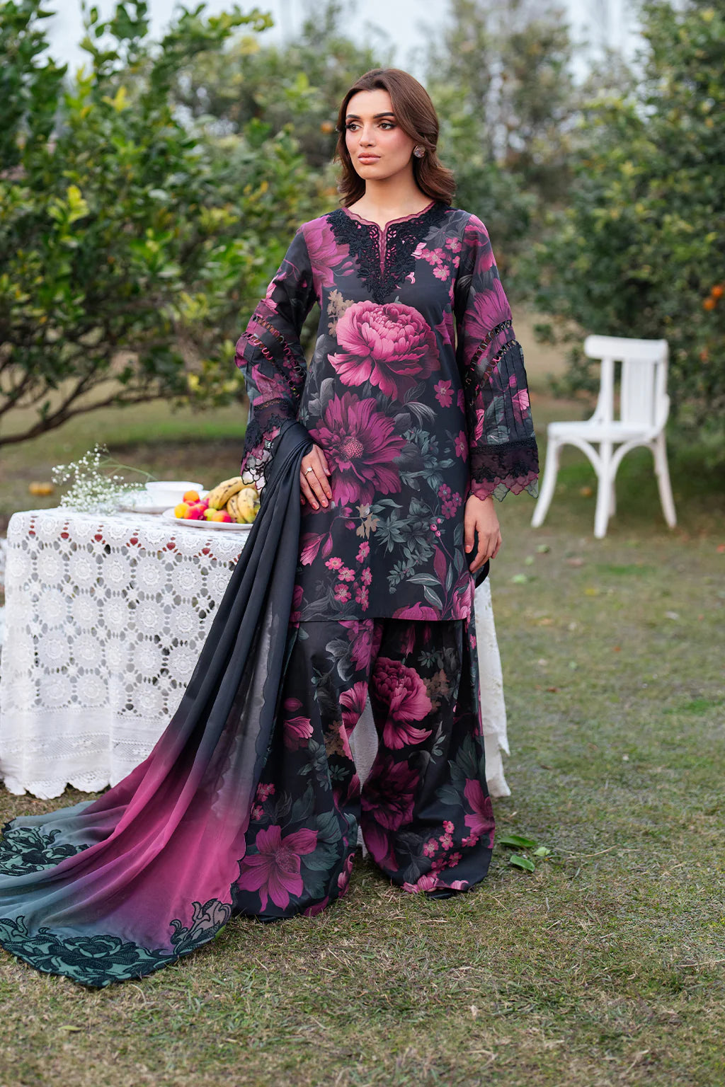 Luxury Lawn Stitched Suit 3 piece - 2025 - LE-16