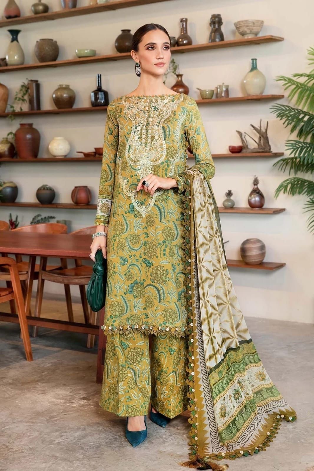 LUXURY LAWN 3PCS
