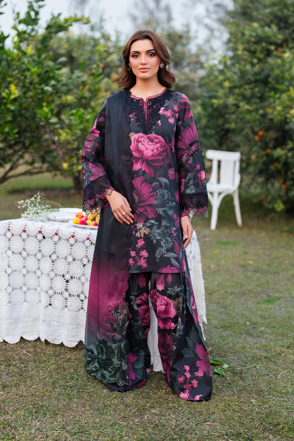 Luxury Lawn Stitched Suit 3 piece - 2025 - LE-16