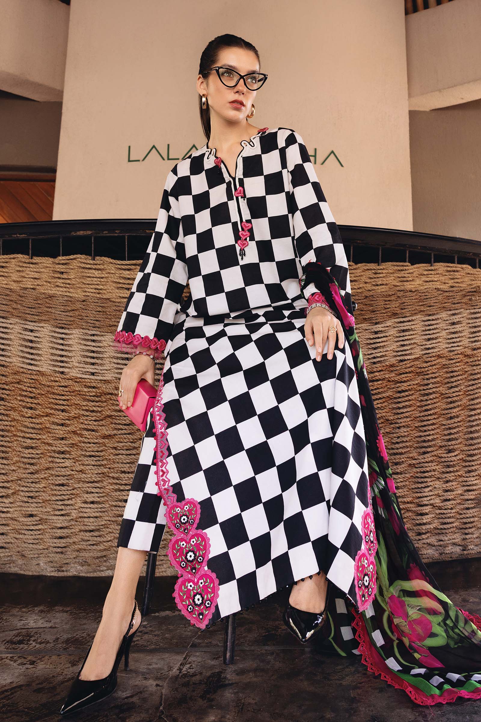 Luxury Lawn Stitched Suit 3 piece - 2025 - LE-11